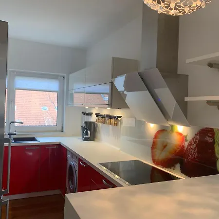 2-Zimmer Wohnung In Zentraler Lage Appartement *